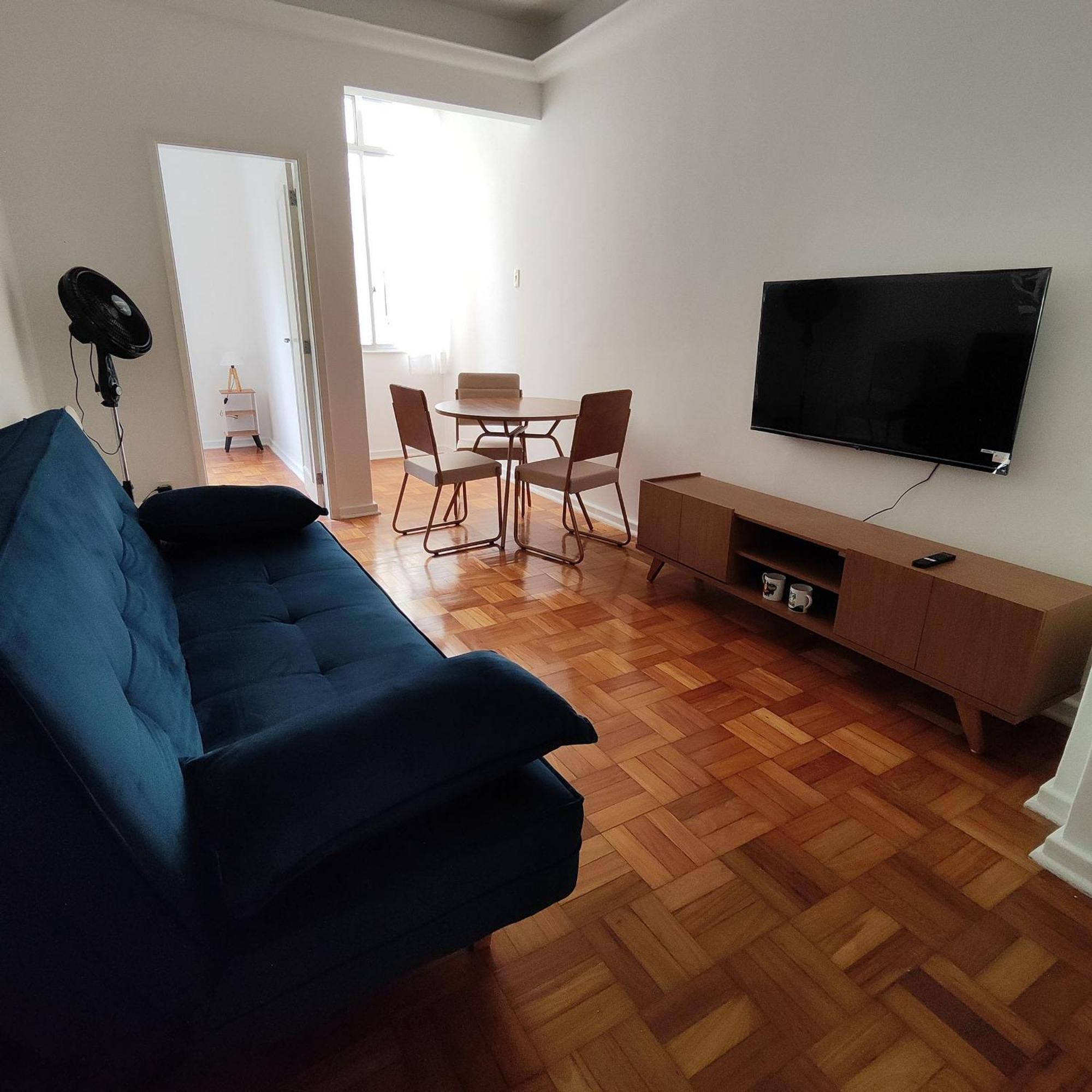 Apartamento Gustavo Sampaio 528